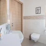 Mansarda In Centro - Relax A Due Passi Dal Maggiore アパート *