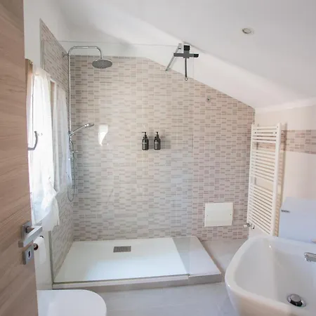 Apartment Mansarda In Centro - Luxury Luino