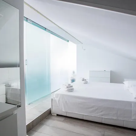 Mansarda In Centro - Luxury Apartment Luino