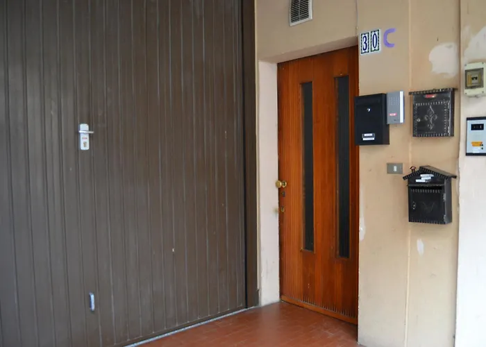 Mansarda In Centro - Relax A Due Passi Dal Maggiore Apartmán *