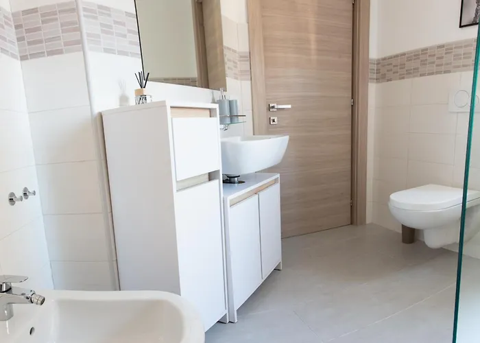 Apartmán Mansarda In Centro - Relax A Due Passi Dal Maggiore