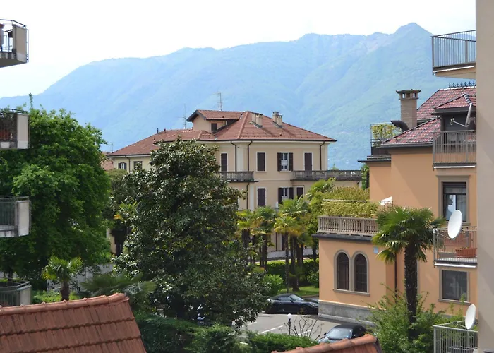 Apartament Mansarda In Centro - Relax A Due Passi Dal Maggiore