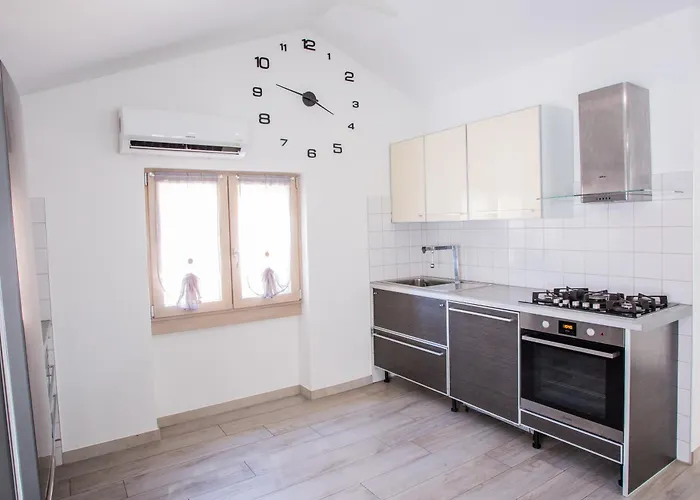 Apartament Mansarda In Centro - Relax A Due Passi Dal Maggiore *